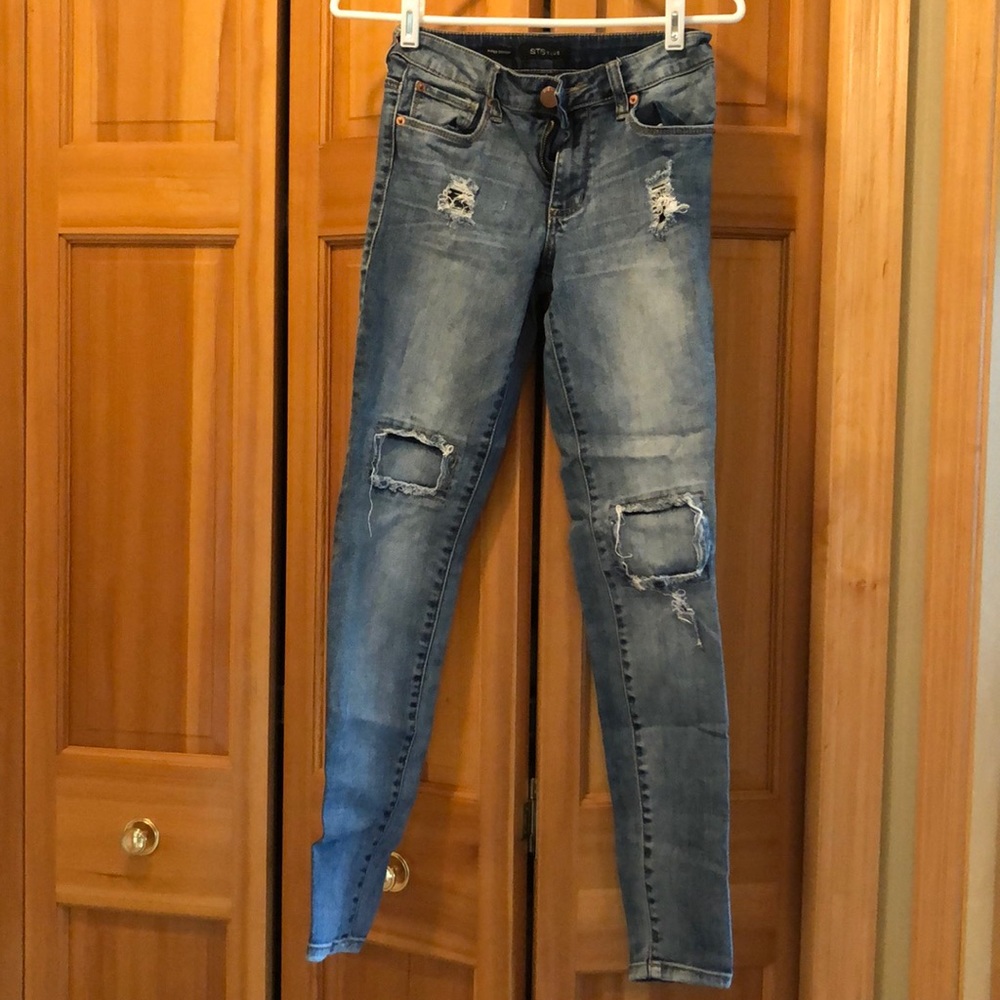 Skinny denim jeans